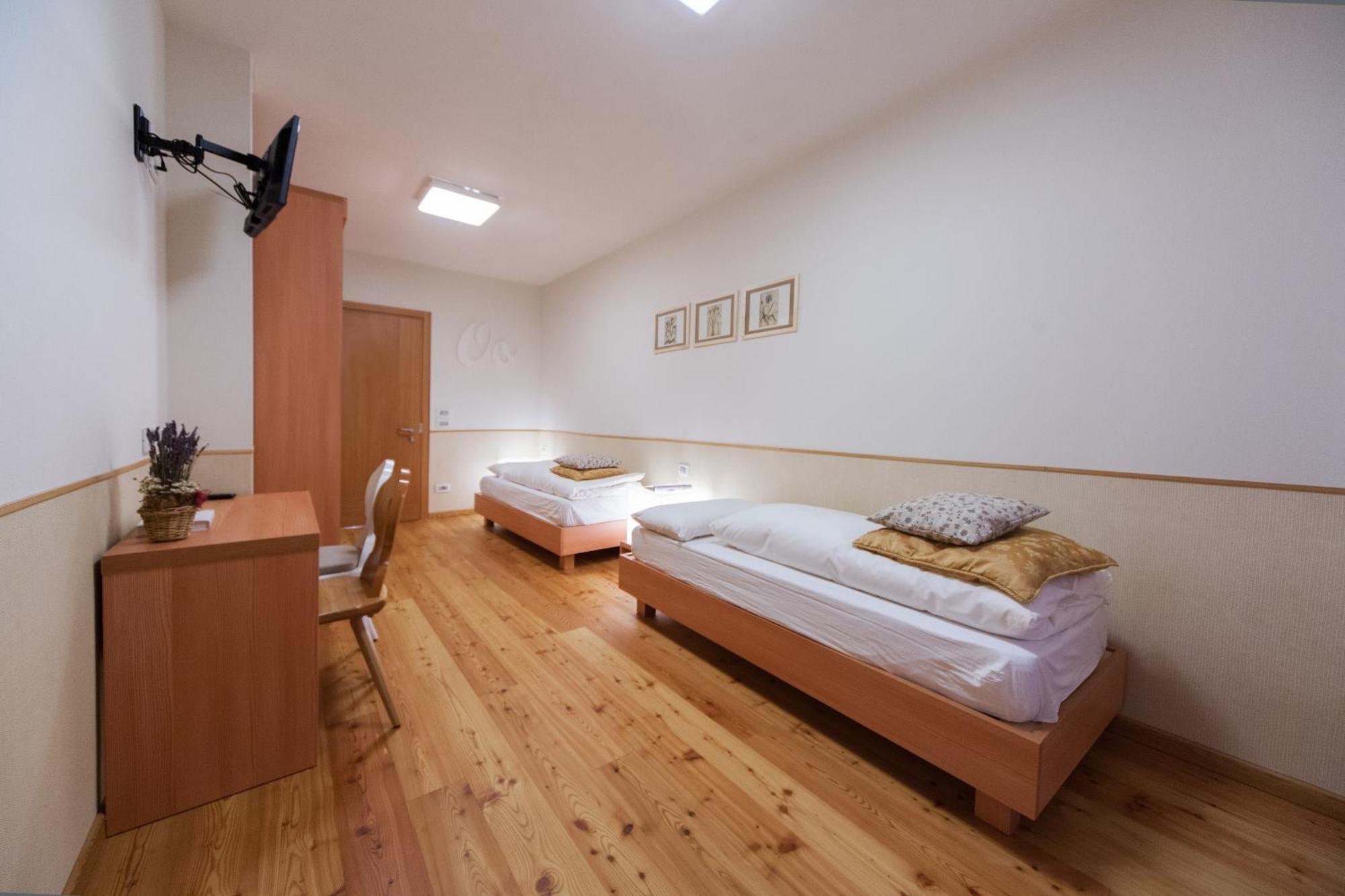 Hotel Lumen Falcade Habitación foto